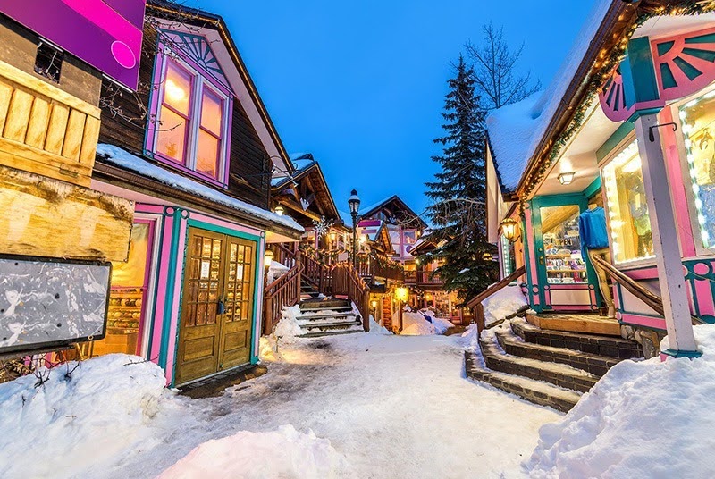  Breckenridge — 15 Places to Visit in Colorado | THEWANDERINGHOUSEWIFE.COM