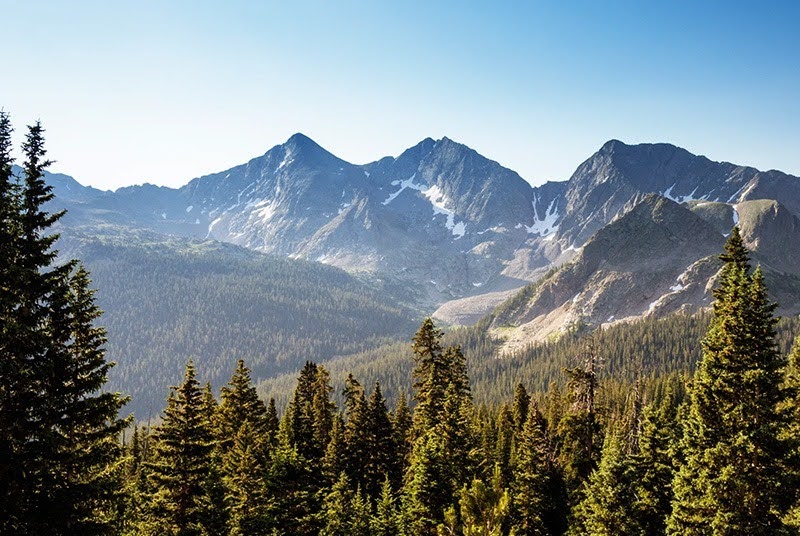  Rocky Mountain National Park — 15 Places to Visit in Colorado | THEWANDERINGHOUSEWIFE.COM